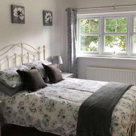 1 Silkin Serviced Accommodation Newton Aycliffe Bagian luar foto