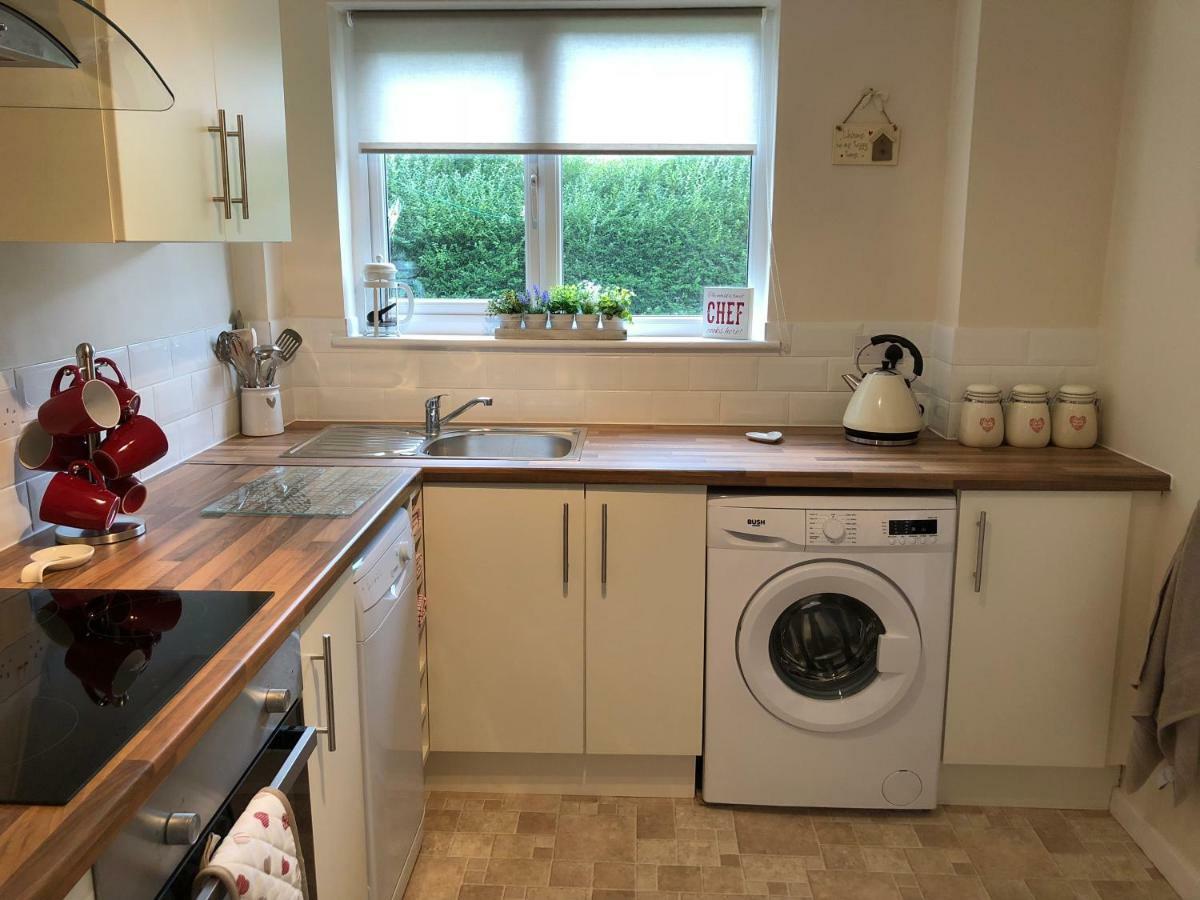 1 Silkin Serviced Accommodation Newton Aycliffe Bagian luar foto